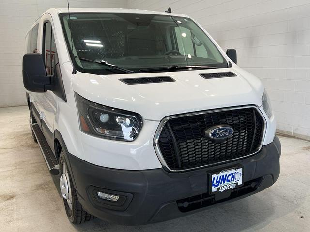 Photo of 2023 Oxford White Ford Transit-250