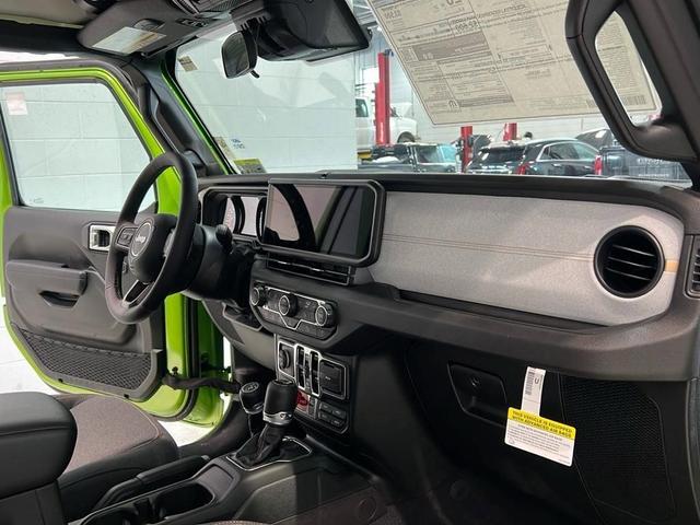 Photo of 2025 Mojito! Clearcoat Jeep Wrangler