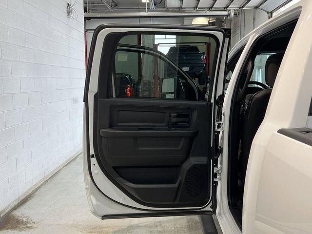 Photo of 2025 Bright White Clearcoat RAM 2500