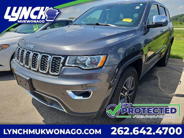 Photo of 2017 Granite Crystal Clearcoat Metallic Jeep Grand Cherokee