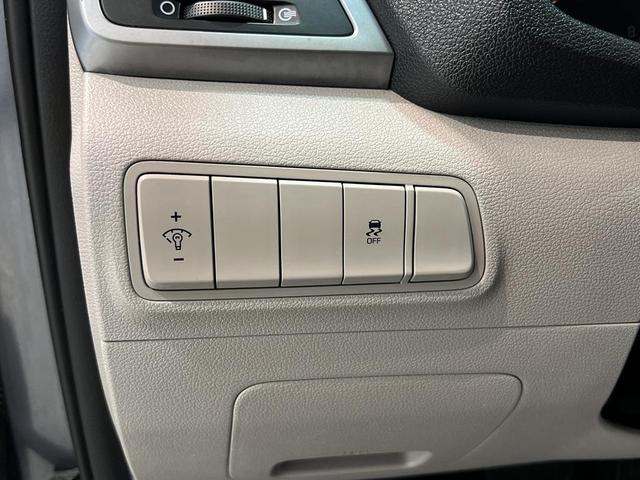 Photo of 2018 Coliseum Gray Hyundai TUCSON