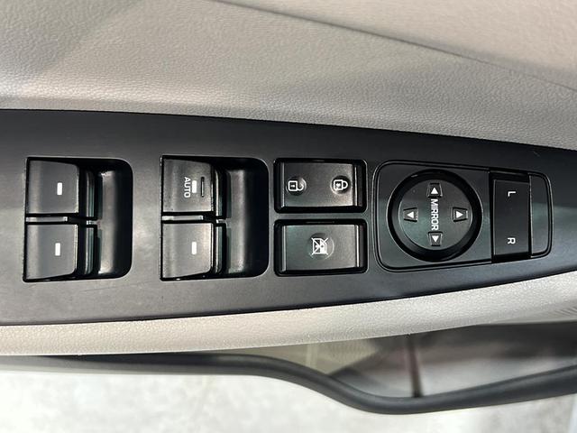 Photo of 2018 Coliseum Gray Hyundai TUCSON