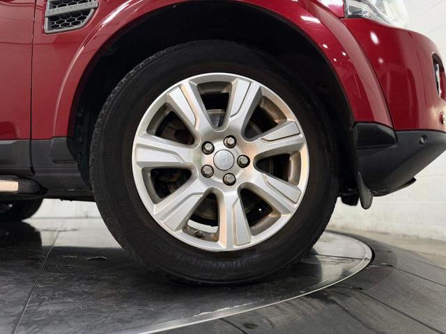 Photo of 2016 Firenze Red Land Rover LR4