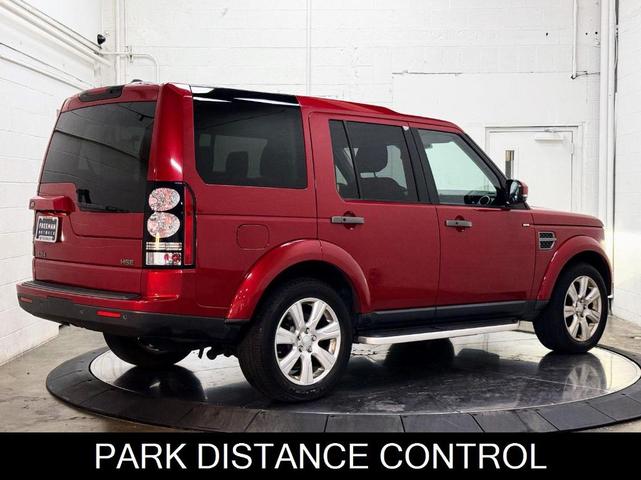 Photo of 2016 Firenze Red Land Rover LR4