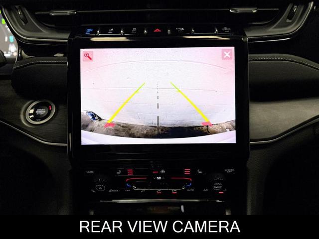 Photo of 2023 Bright White Clearcoat Jeep Grand Cherokee 4xe