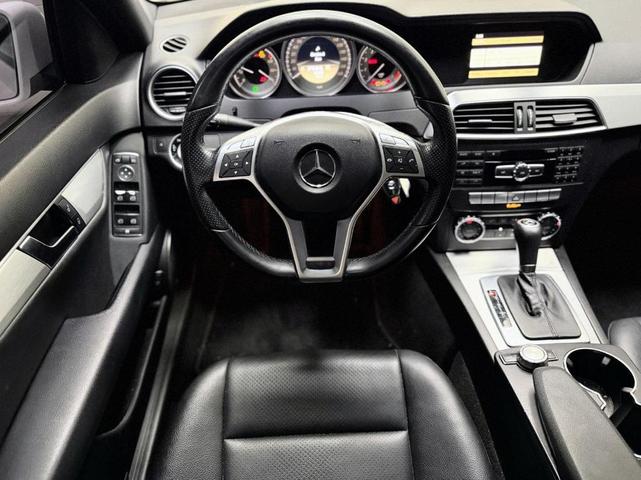 Photo of 2012 Arctic White Mercedes-Benz C-Class