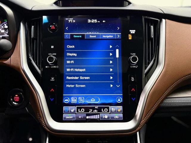 Photo of 2020 Crystal White Pearl Subaru Outback