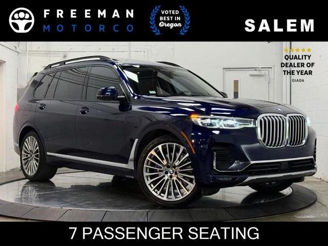 2022 BMW X7