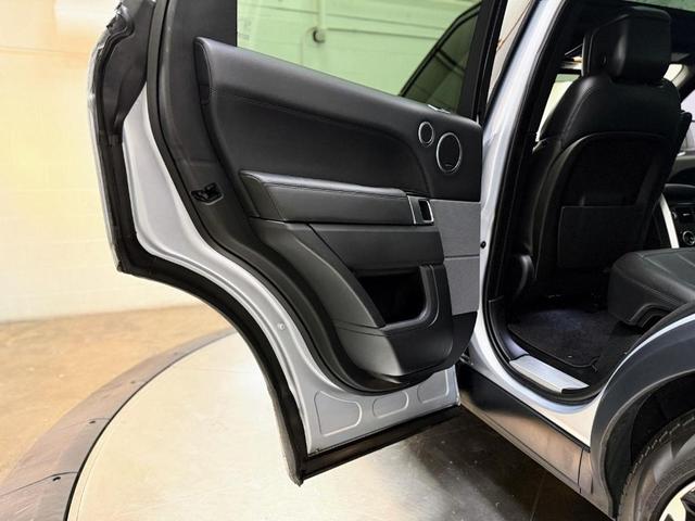 Photo of 2021 Hakuba Silver Land Rover Range Rover Sport