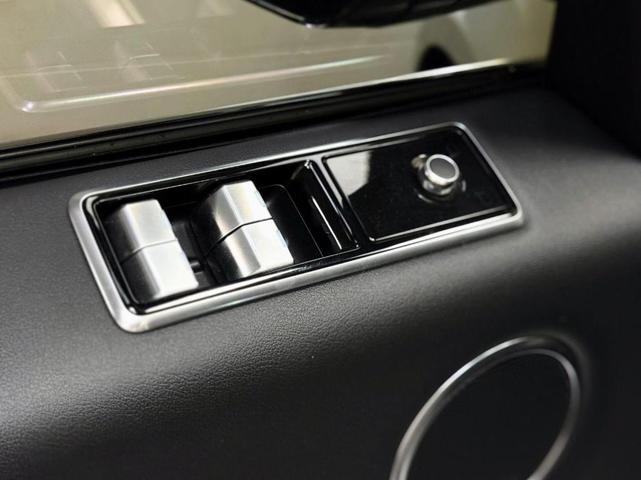 Photo of 2021 Hakuba Silver Land Rover Range Rover Sport