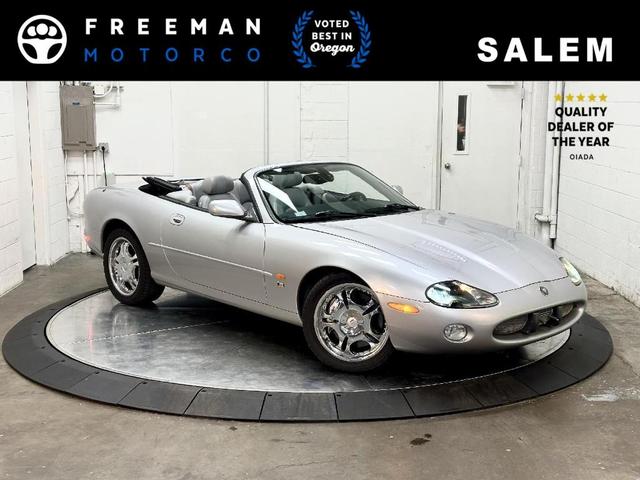 2003 Jaguar XKR