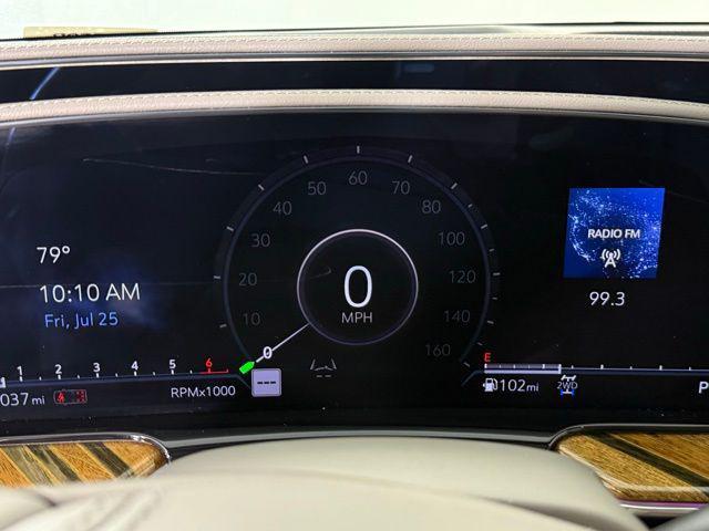 Photo of 2022 Crystal White Tricoat Cadillac Escalade