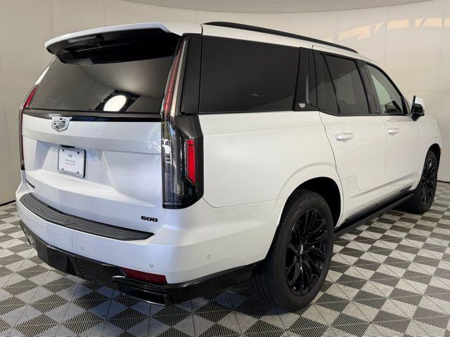 Photo of 2022 Crystal White Tricoat Cadillac Escalade