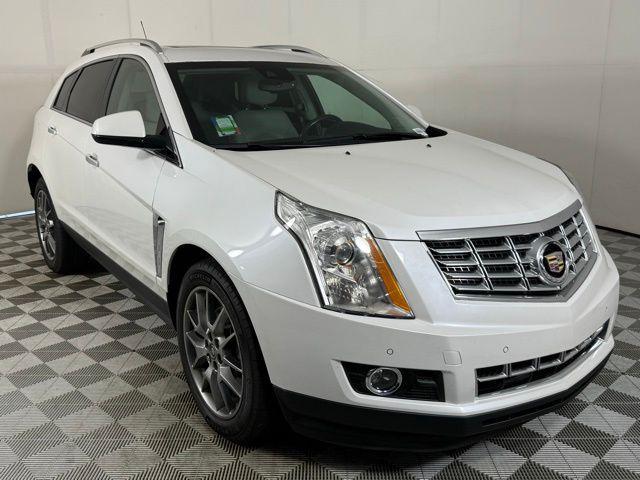 Photo of 2016 Platinum Ice Tricoat Cadillac SRX