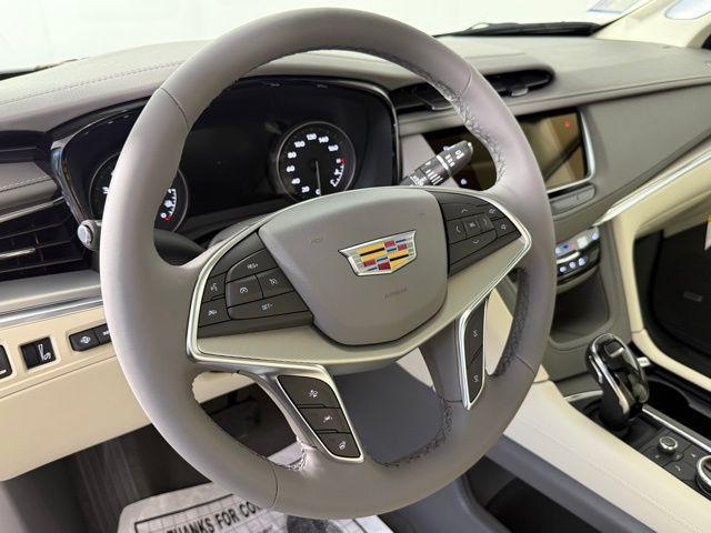 Photo of 2025 Midnight Sky Metallic Cadillac XT5