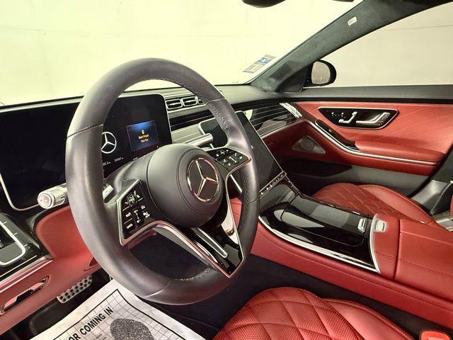 Photo of 2023 Onyx  Black Metallic Mercedes-Benz S-Class