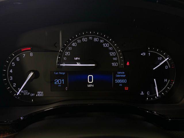 Photo of 2018 Crystal White Tricoat Cadillac XT5