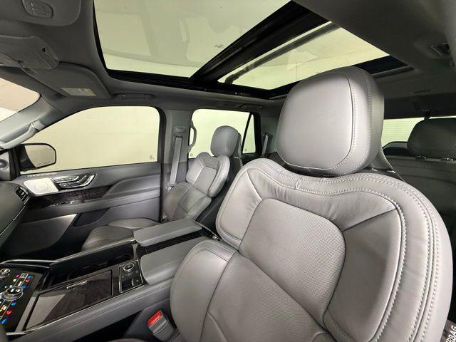 Photo of 2020 Radiance Lincoln Navigator