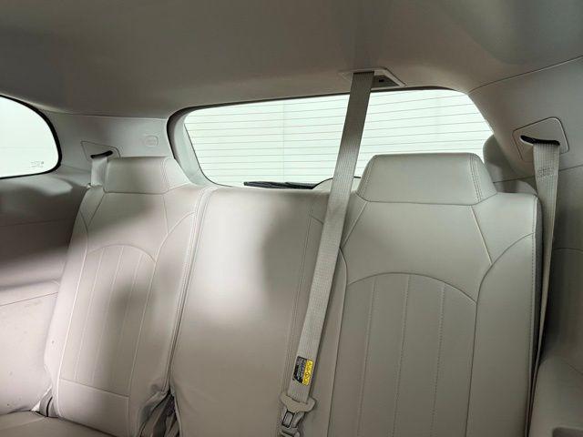 Photo of 2016 Summit White Buick Enclave