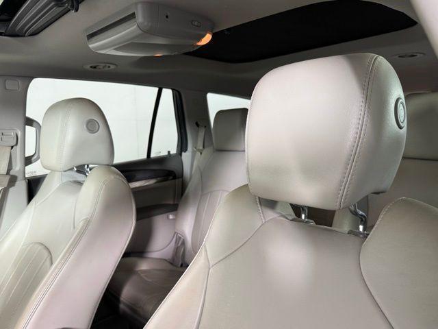 Photo of 2016 Summit White Buick Enclave
