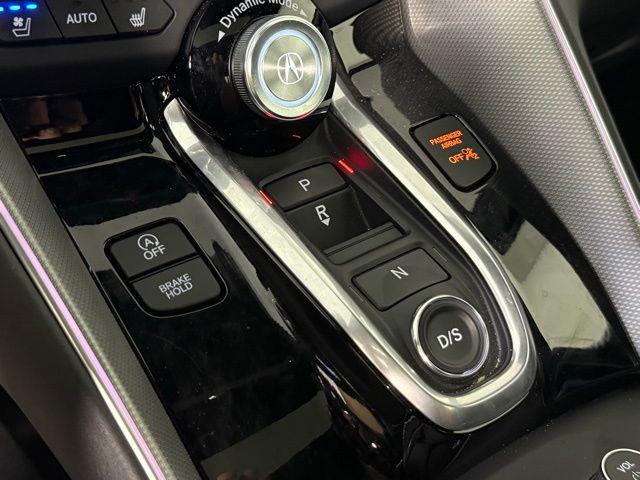 Photo of 2023 Black Pearl Acura TLX