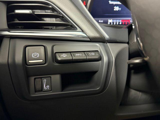 Photo of 2025 Summit White Cadillac CT4