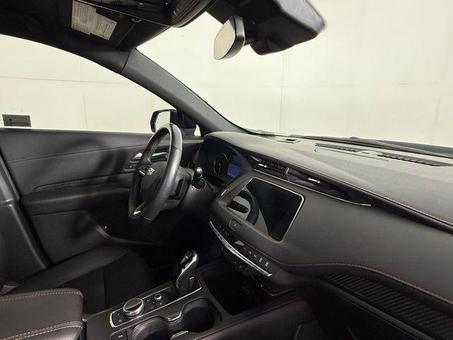 Photo of 2023 Galactic Gray Metallic Cadillac XT4
