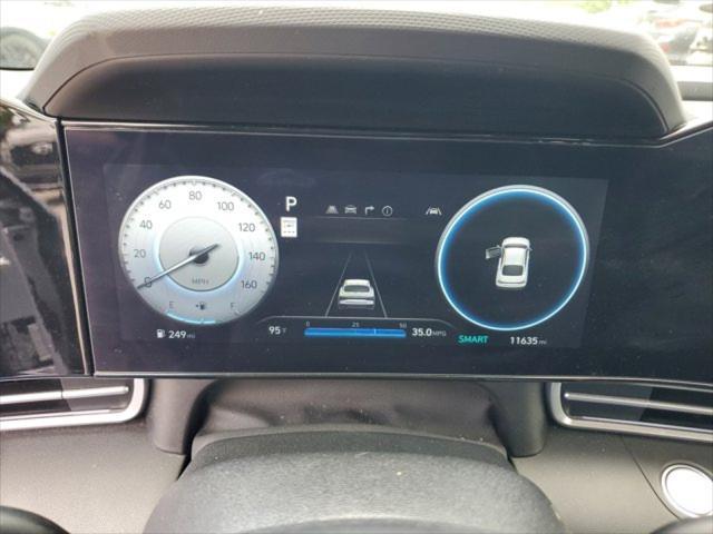 Photo of 2024 Fluid Metal Hyundai ELANTRA