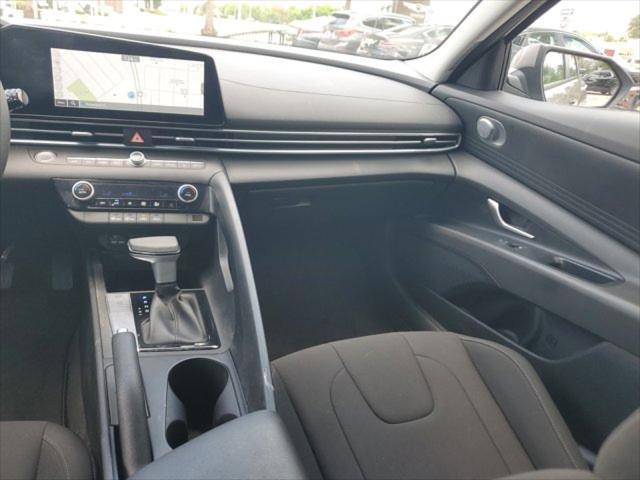 Photo of 2024 Fluid Metal Hyundai ELANTRA