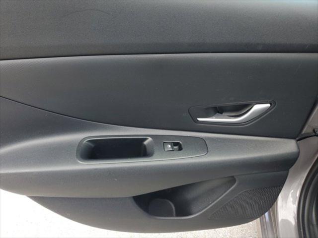 Photo of 2024 Fluid Metal Hyundai ELANTRA