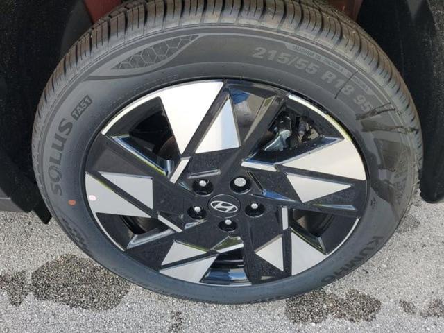 Photo of 2025 Soultronic Orange Pearl Hyundai KONA