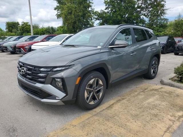 Photo of 2025 Hampton Gray Hyundai TUCSON