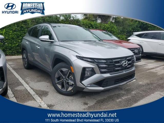 Photo of 2025 Shimmering Silver Hyundai TUCSON
