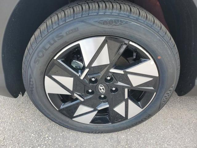 Photo of 2025 Soultronic Orange Pearl Hyundai KONA