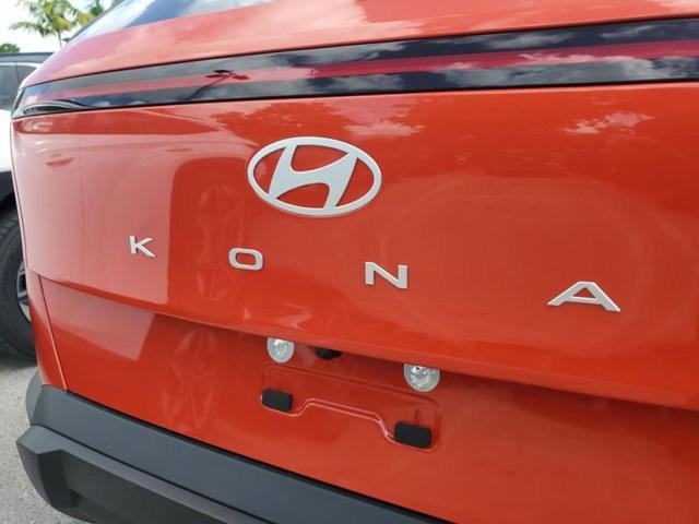 Photo of 2025 Soultronic Orange Pearl Hyundai KONA