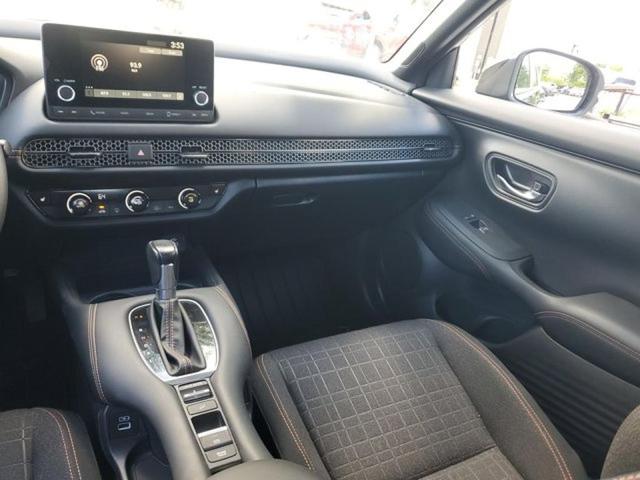 Photo of 2023 Crystal Black Pearl Honda HR-V
