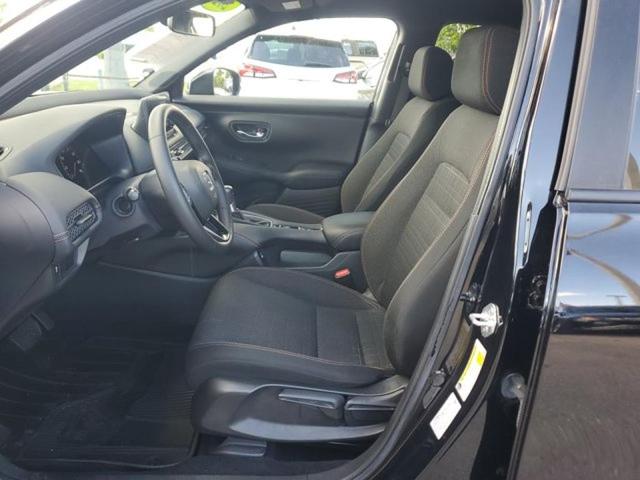 Photo of 2023 Crystal Black Pearl Honda HR-V