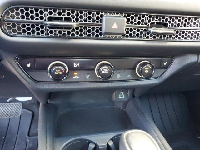 Photo of 2023 Crystal Black Pearl Honda HR-V