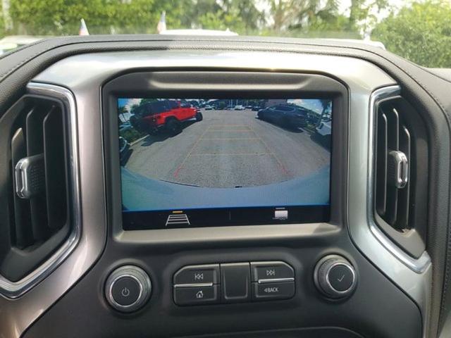 Photo of 2022 Summit White Chevrolet Silverado 1500
