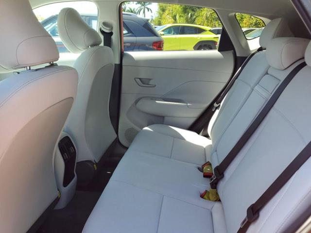 Photo of 2025 Soultronic Orange Pearl Hyundai KONA