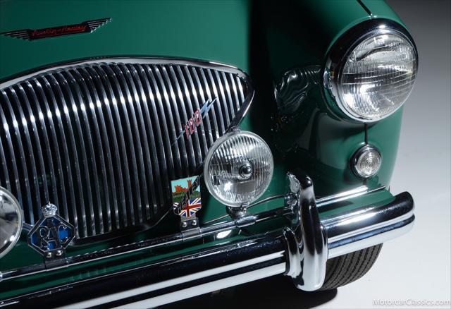 Photo of 1954 Spruce Green Austin-Healey 100
