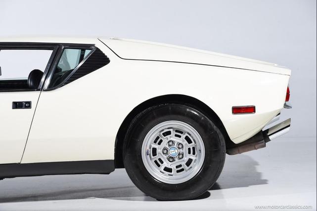 Photo of 1972 White DeTomaso Pantera