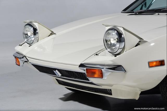 Photo of 1972 White DeTomaso Pantera