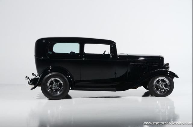 Photo of 1932 Black Ford Coupe