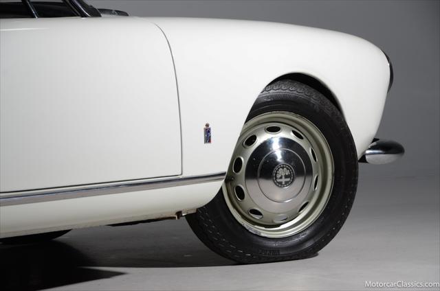 Photo of 1964 White Alfa Romeo Giulia