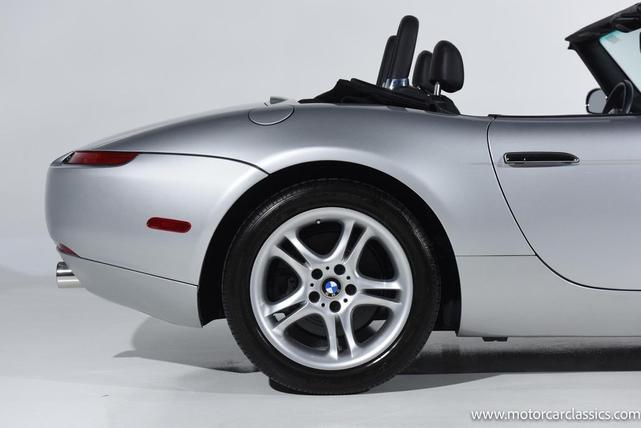 Photo of 2001 Titanium Silver Metallic BMW Z8