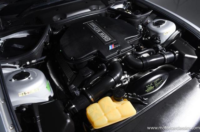 Photo of 2001 Titanium Silver Metallic BMW Z8