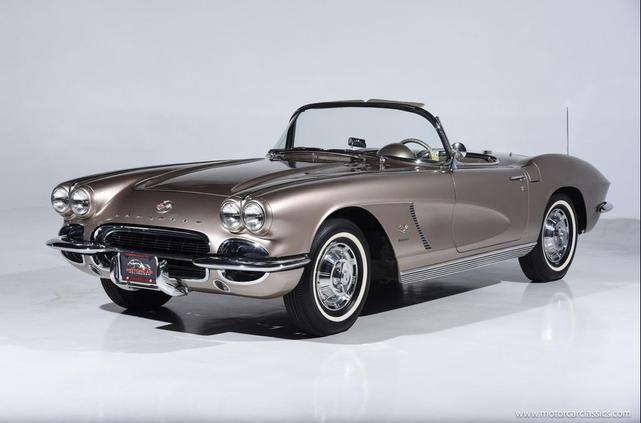 Photo of 1962 Champagne Chevrolet Corvette