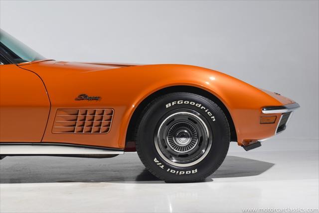 Photo of 1971 Orange Chevrolet Corvette