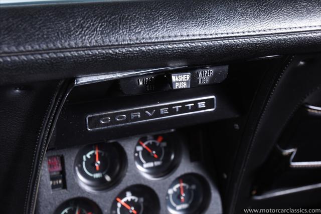 Photo of 1971 Orange Chevrolet Corvette